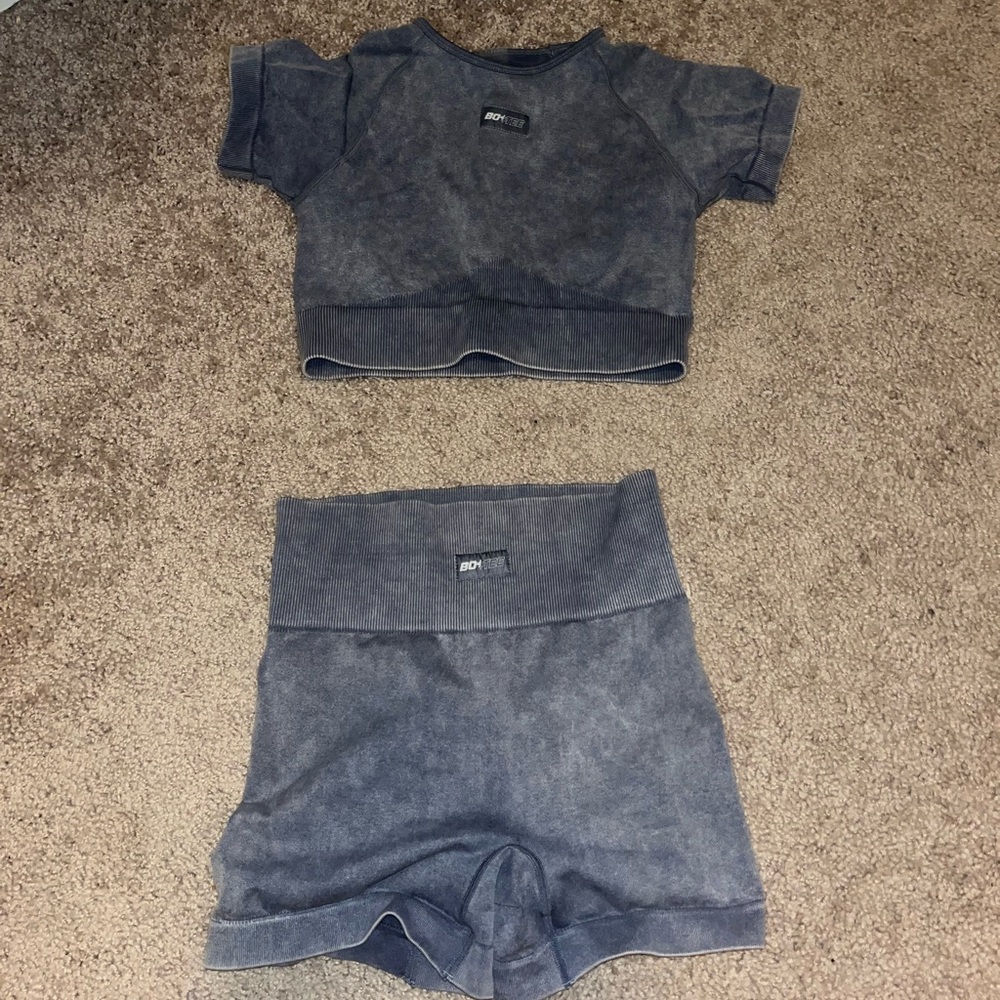 Bo + Tee set